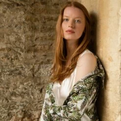 Front Page -Penguin Random House Sales Store 66 ThymeSilks 202106 AW HR