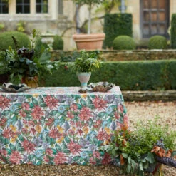 Dahlia Linen Table Cloth -Penguin Random House Sales Store AutumnLeaves2022 HelenCathcart LowRes 20