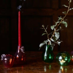 Pear Bud Vase - Red -Penguin Random House Sales Store Bertioli 0439 low