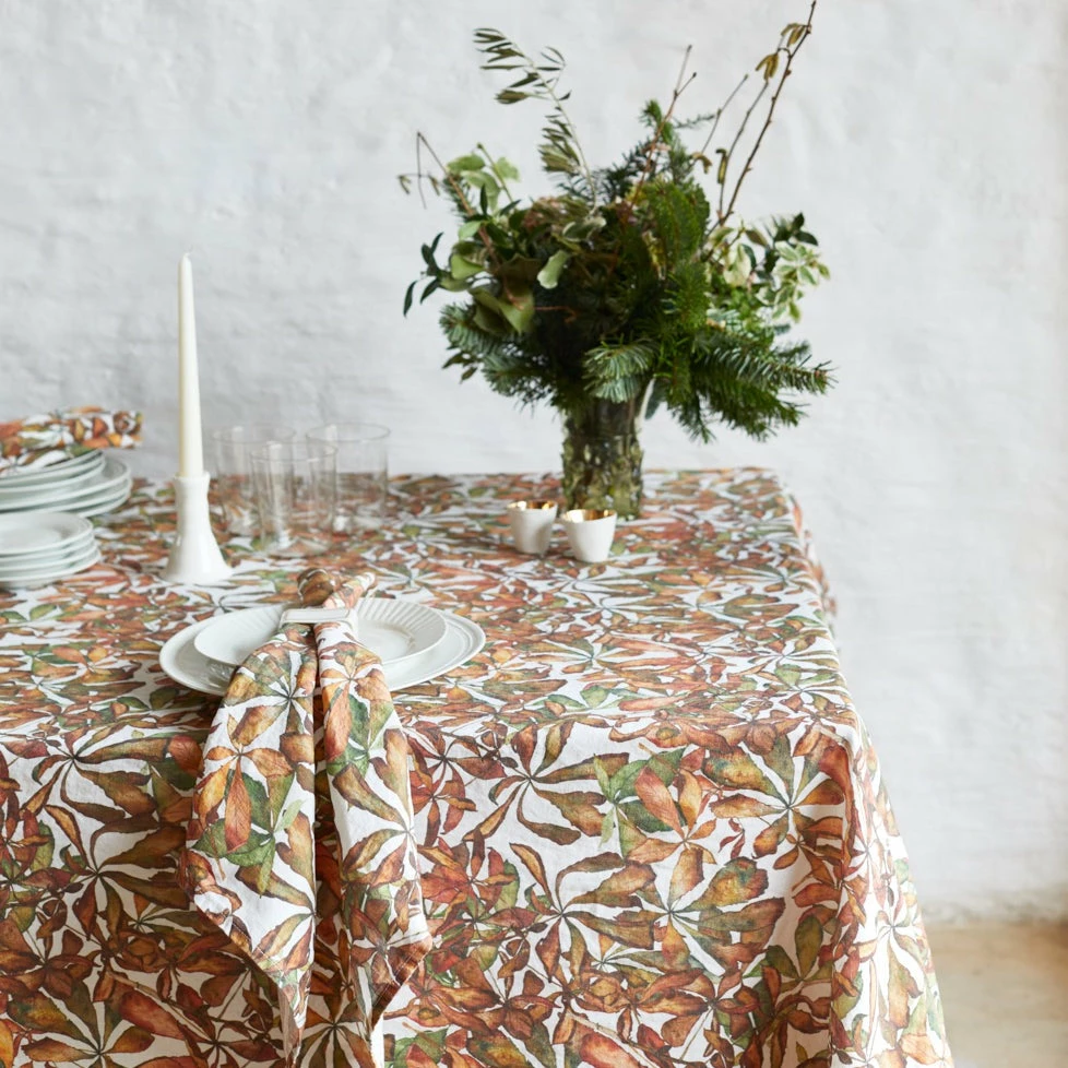 Autumn Leaves Horse Chestnut Linen Napkin 6 Autumn Leaves Horse Chestnut Linen Napkin - Image 4