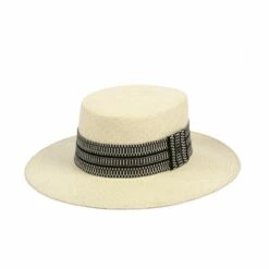 Maite - Sun Hat 7 Maite - Sun Hat -Penguin Random House Sales Store MAITE SIDE