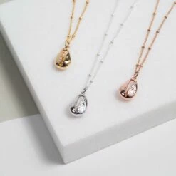 Moka Yellow Gold Vermeil Shell Pendant -Penguin Random House Sales Store MokaPendants