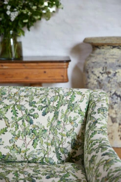 The Elmstead Sofa -Penguin Random House Sales Store OakLeafSofas HelenCathcart May22 LowRes 7 1 49abdb4e 4d7c 41e0 992c 1b3b2db08bae