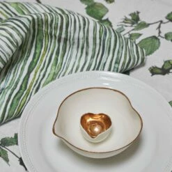 Green Stem Linen Napkin 8 Green Stem Linen Napkin -Penguin Random House Sales Store Thyme 09.01.200224 1