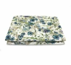 Wild Chicory Linen Table Cloth 6 Wild Chicory Linen Table Cloth -Penguin Random House Sales Store Wildchicorylaidback110321v1 1