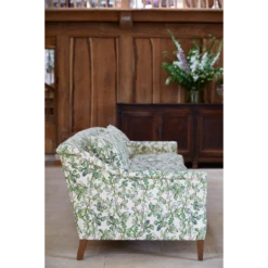 Oak Leaf Fabric -Penguin Random House Sales Store oak3